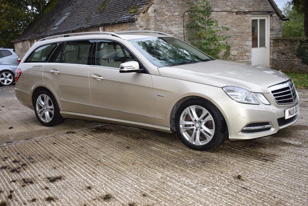 MERCEDES-BENZ E CLASS