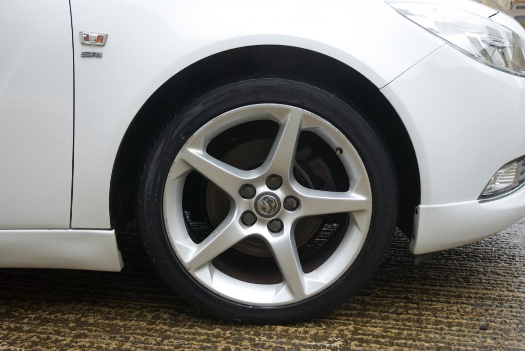 VAUXHALL INSIGNIA
