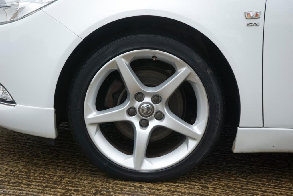 VAUXHALL INSIGNIA