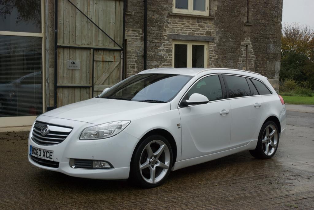 VAUXHALL INSIGNIA
