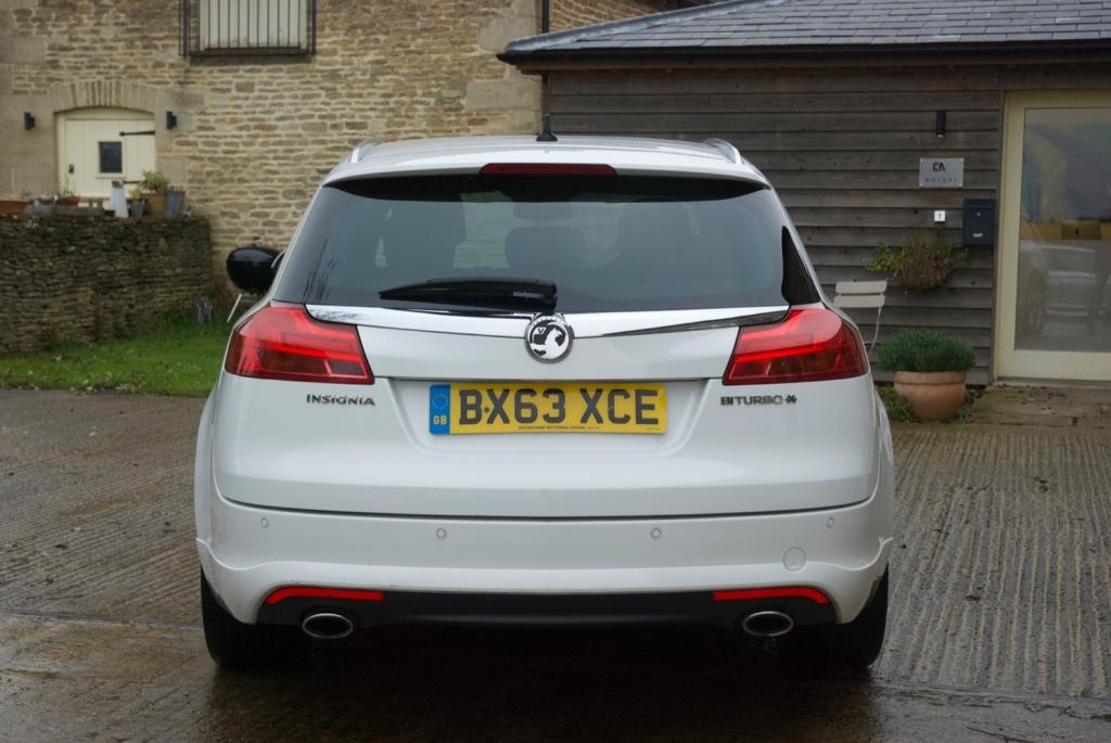 VAUXHALL INSIGNIA