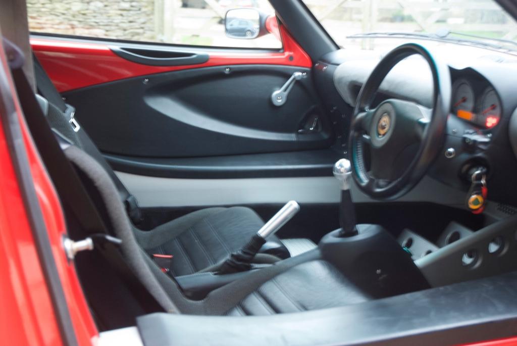 LOTUS ELISE