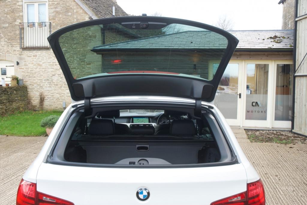 BMW 5 SERIES