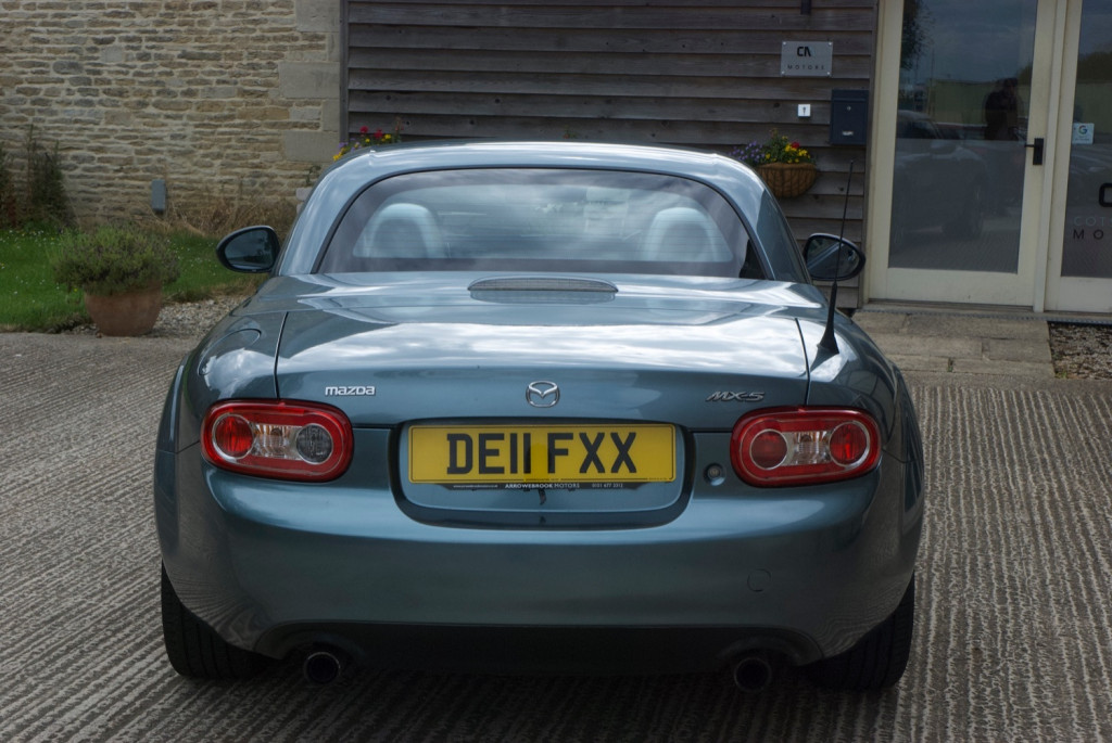MAZDA MX-5