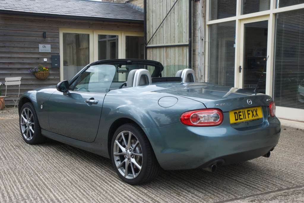 MAZDA MX-5
