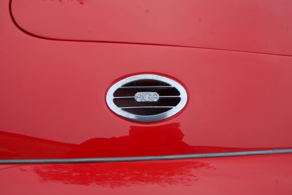 MG MGA