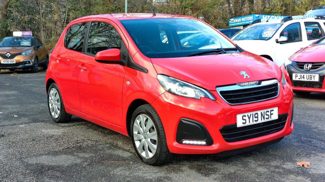 PEUGEOT 108