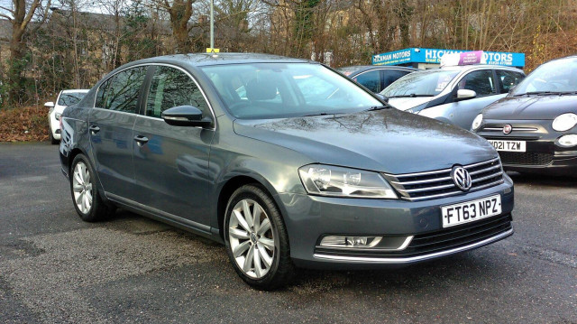 VOLKSWAGEN PASSAT