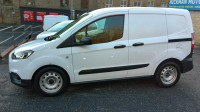 FORD TRANSIT COURIER
