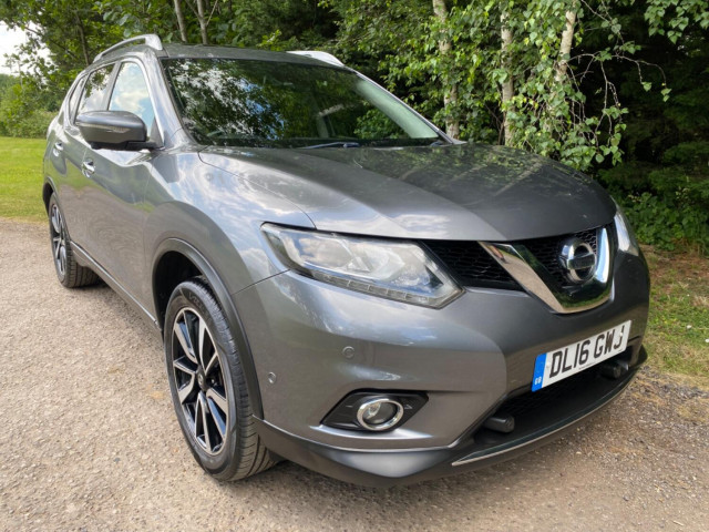 NISSAN X-TRAIL
