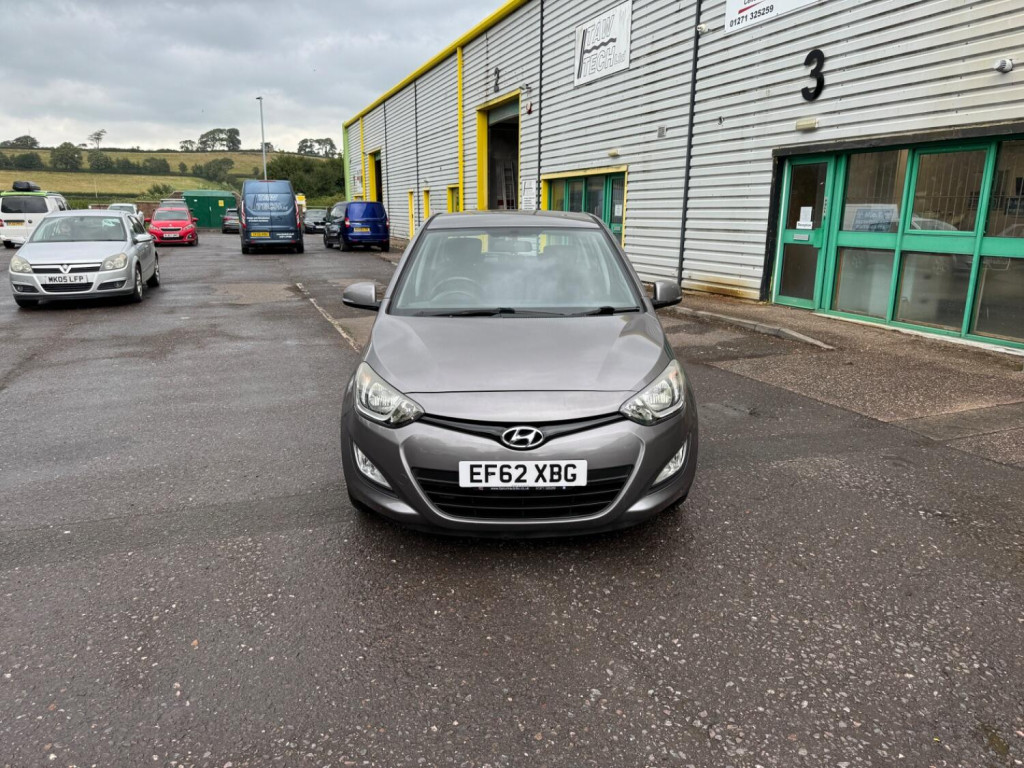 View HYUNDAI I20 1.4 Active