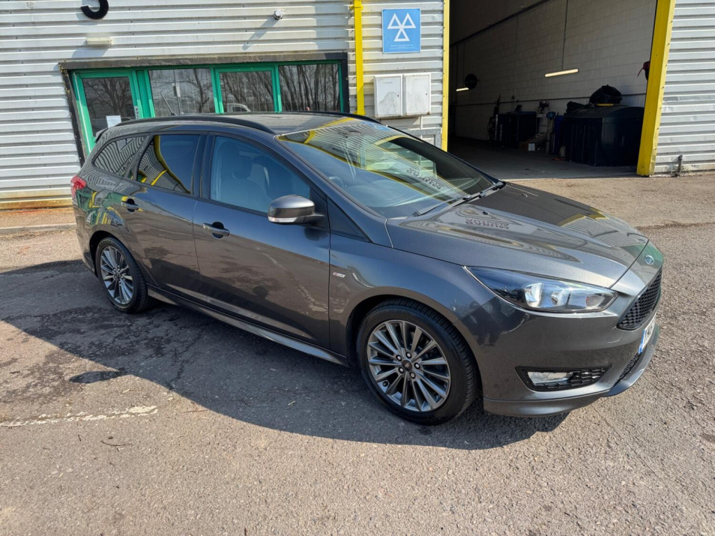 View FORD FOCUS 1.5 T EcoBoost ST-Line