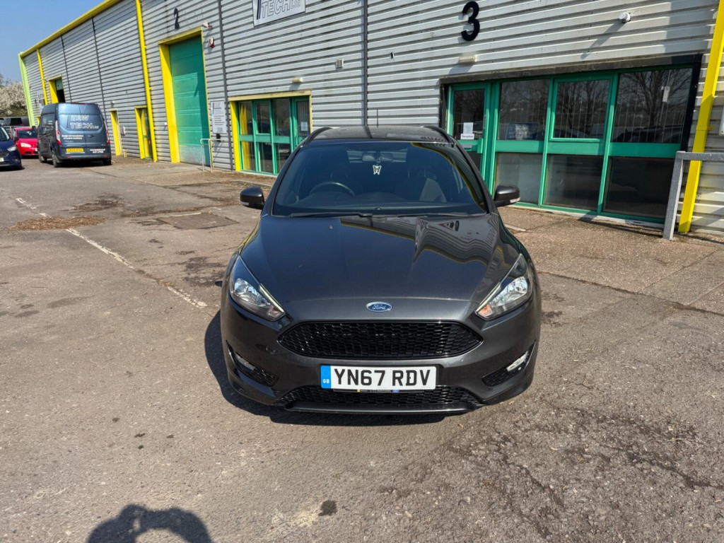 View FORD FOCUS 1.5 T EcoBoost ST-Line