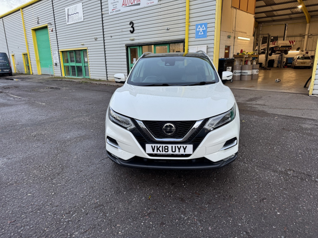 View NISSAN QASHQAI 1.5 dCi Tekna