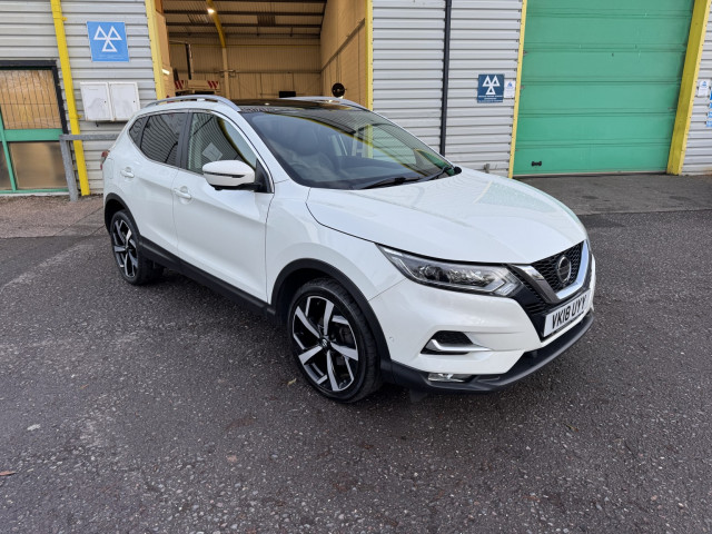 NISSAN QASHQAI 1.5 dCi Tekna