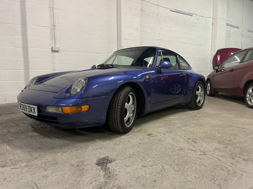 View PORSCHE 911 3.6 993 Carrera
