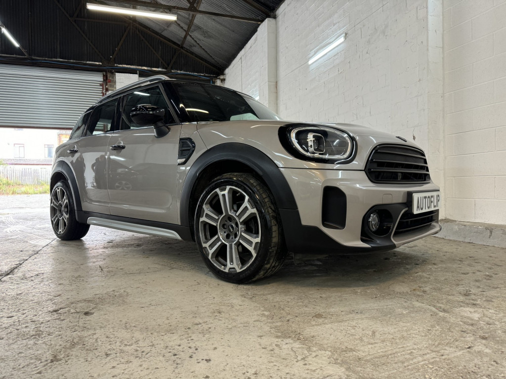 View MINI COUNTRYMAN 1.5 Countryman Cooper Exclusive