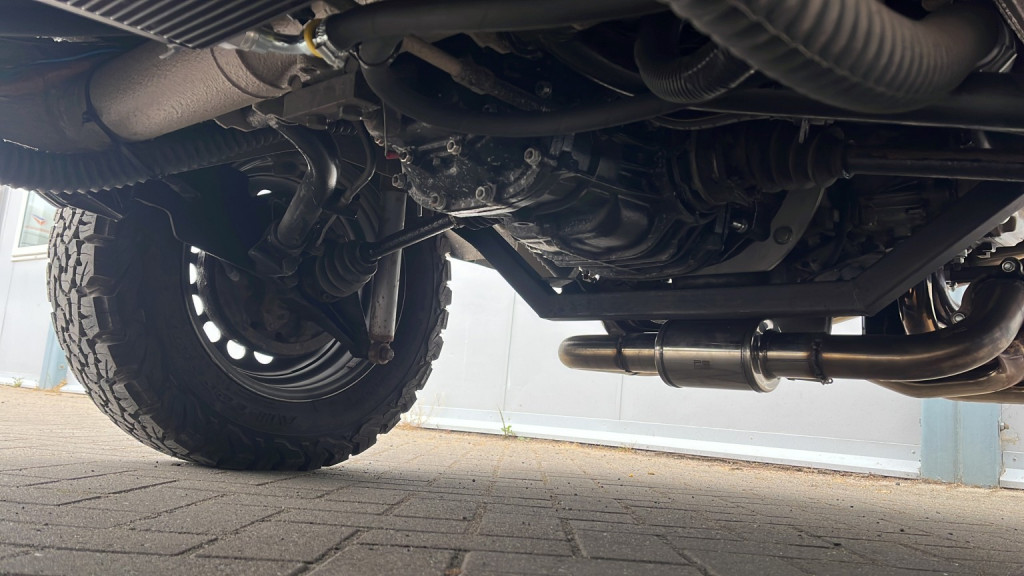 VOLKSWAGEN CAMPERVAN