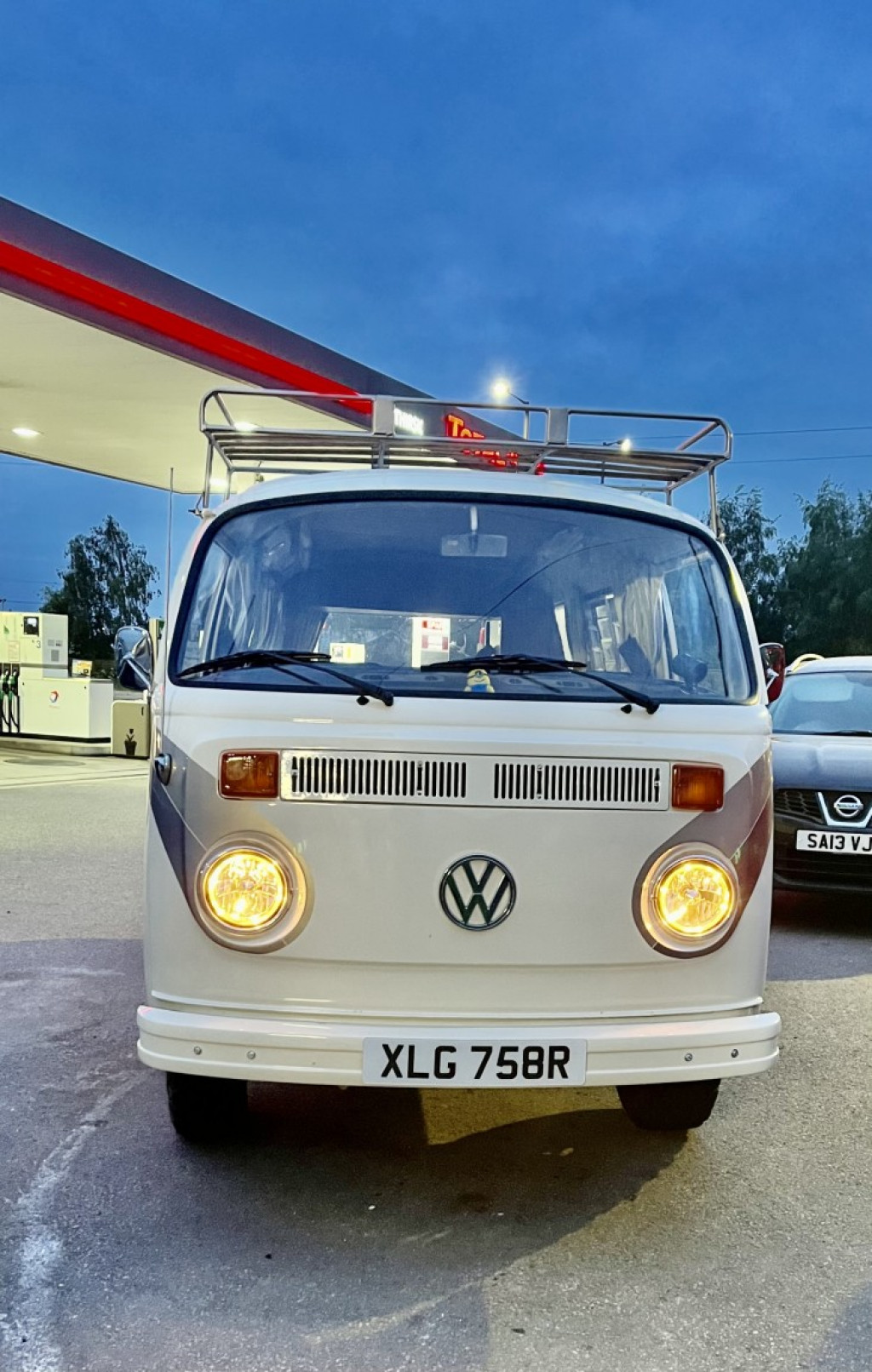 VOLKSWAGEN CAMPERVAN
