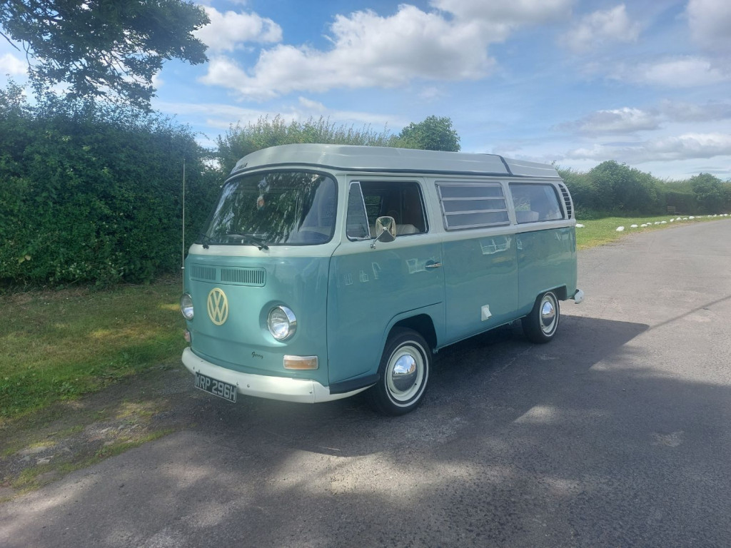 View VOLKSWAGEN T2 -Westfalia