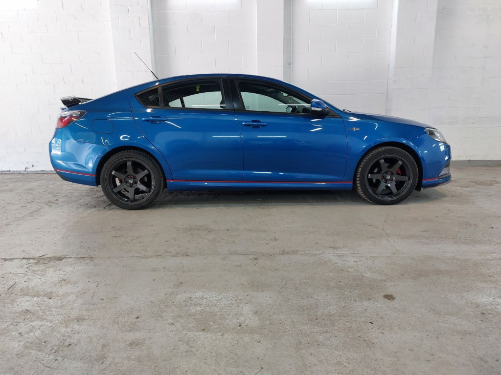 View MG MG6 TSE GT