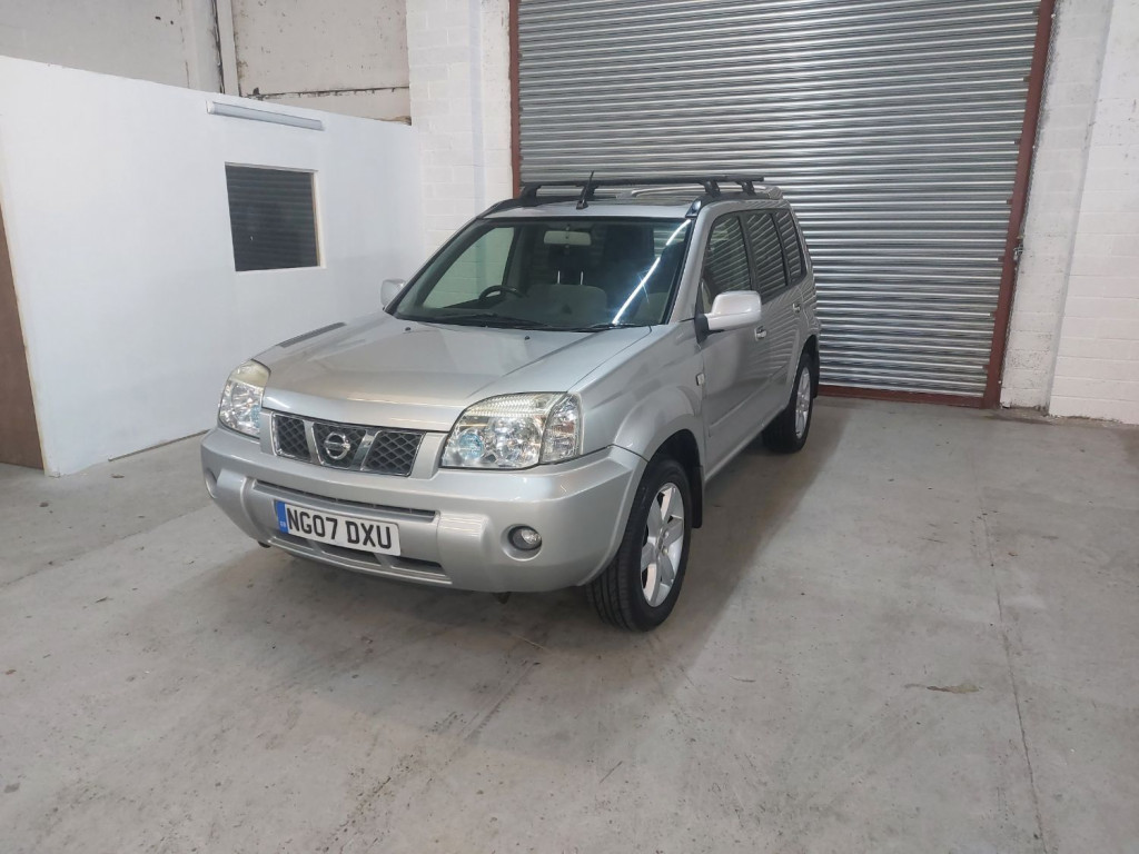 NISSAN X-TRAIL