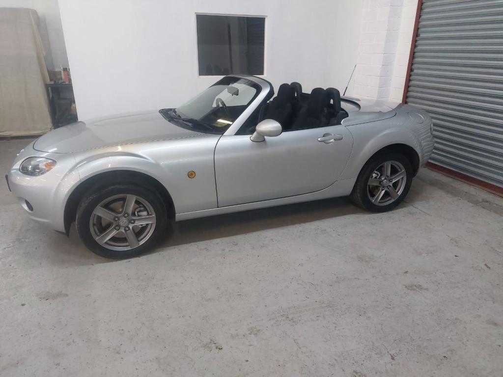 MAZDA MX-5