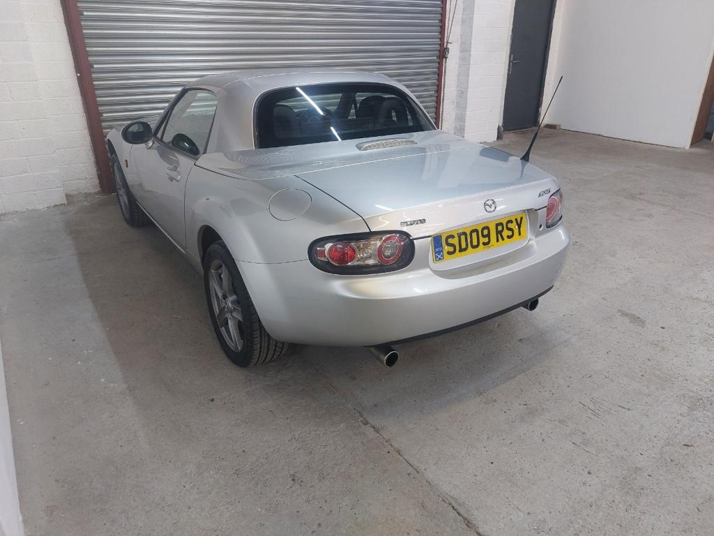 MAZDA MX-5