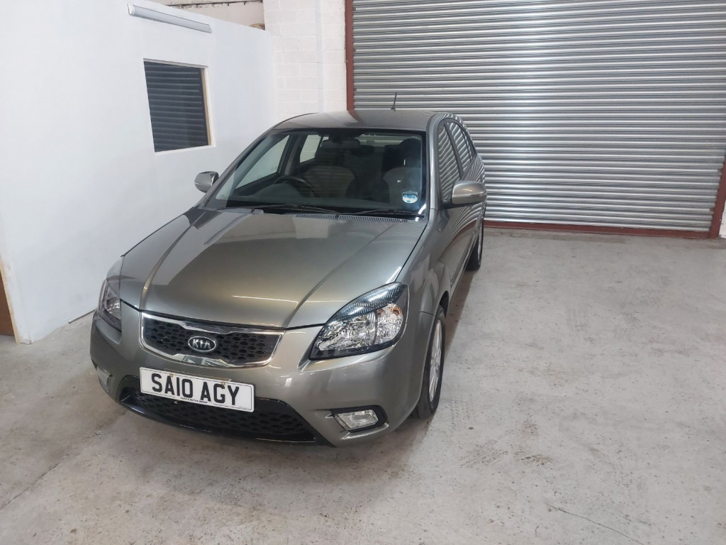 View KIA RIO GRAPHITE