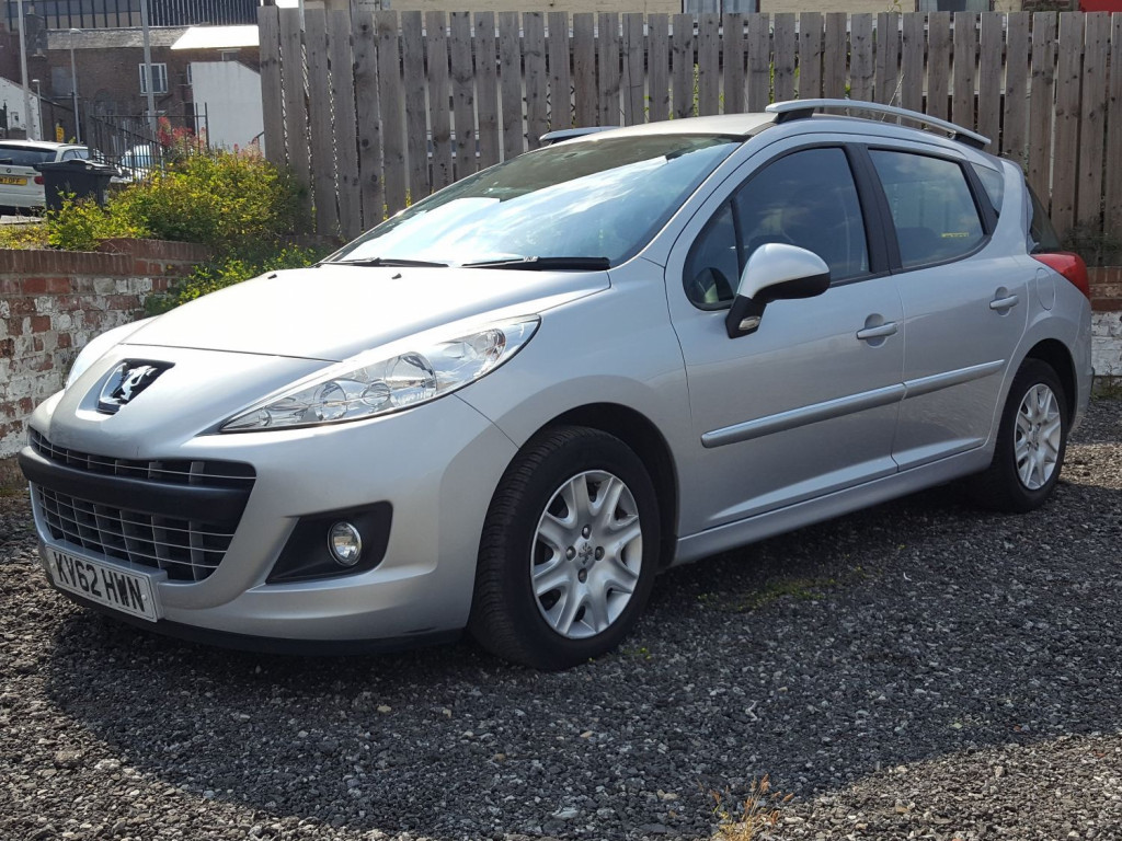 View PEUGEOT 207 HDI SW ACTIVE