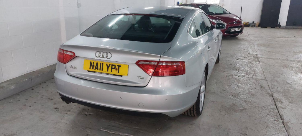 View AUDI A5 SPORTBACK TDI SE