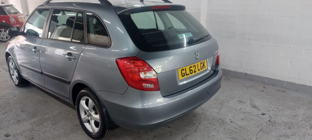 View SKODA FABIA 1.2 TSI SE