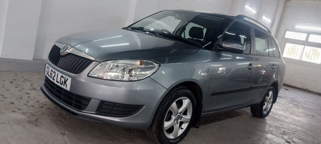 View SKODA FABIA 1.2 TSI SE