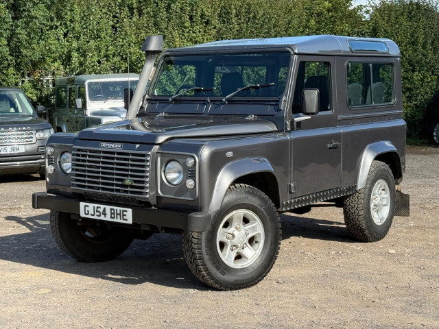 LAND ROVER DEFENDER 90