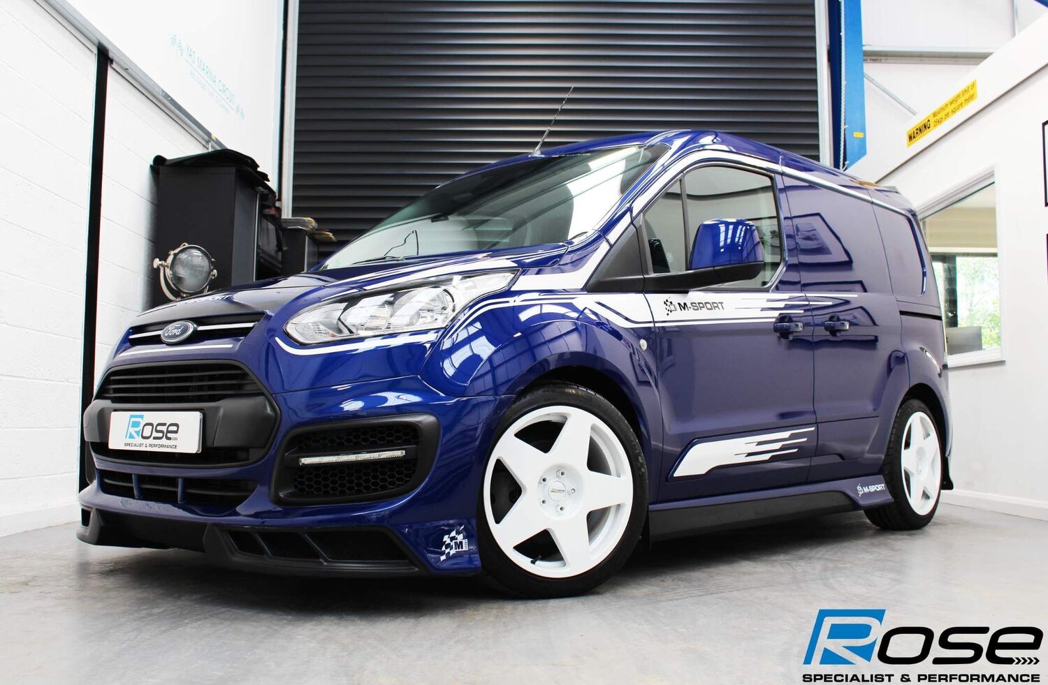 SOLD Used FORD TRANSIT CONNECT 2017 Blue in Quainton - Main Image