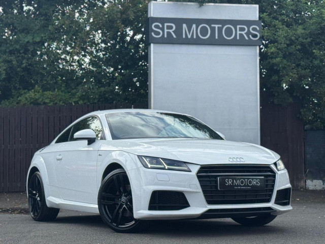 AUDI TT