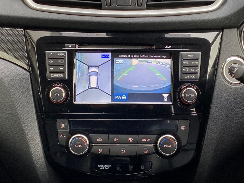 NISSAN X-TRAIL 1.6 dCi Tekna XTRON ss 5dr 2014