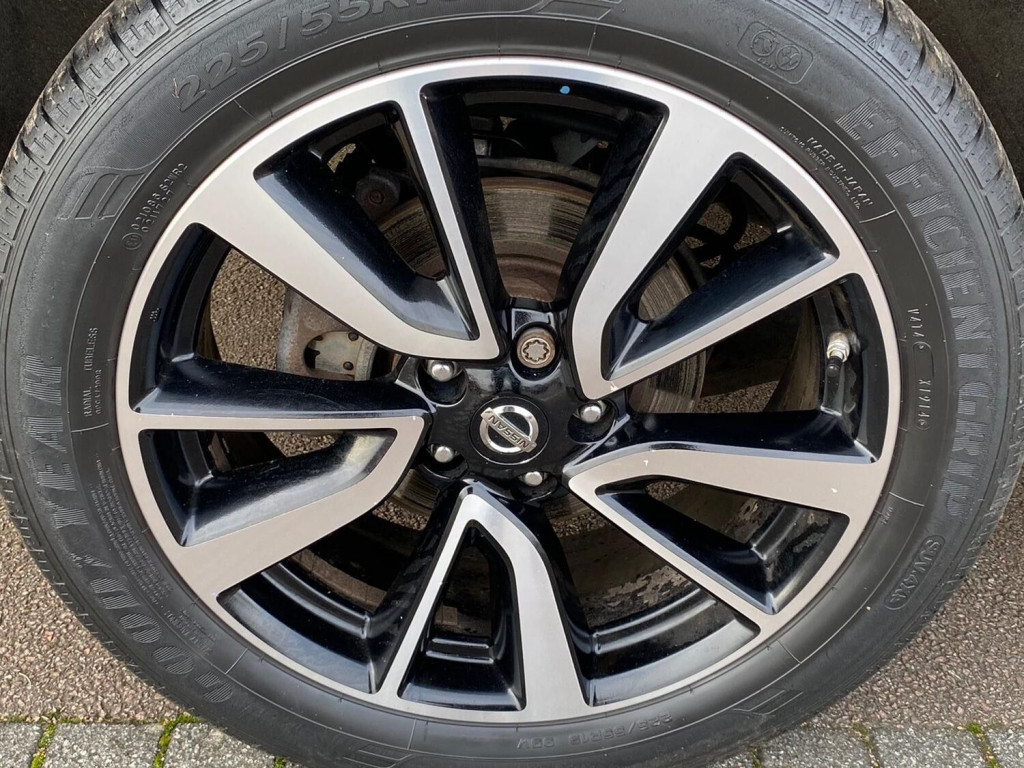 NISSAN X-TRAIL 1.6 dCi Tekna XTRON ss 5dr 2014