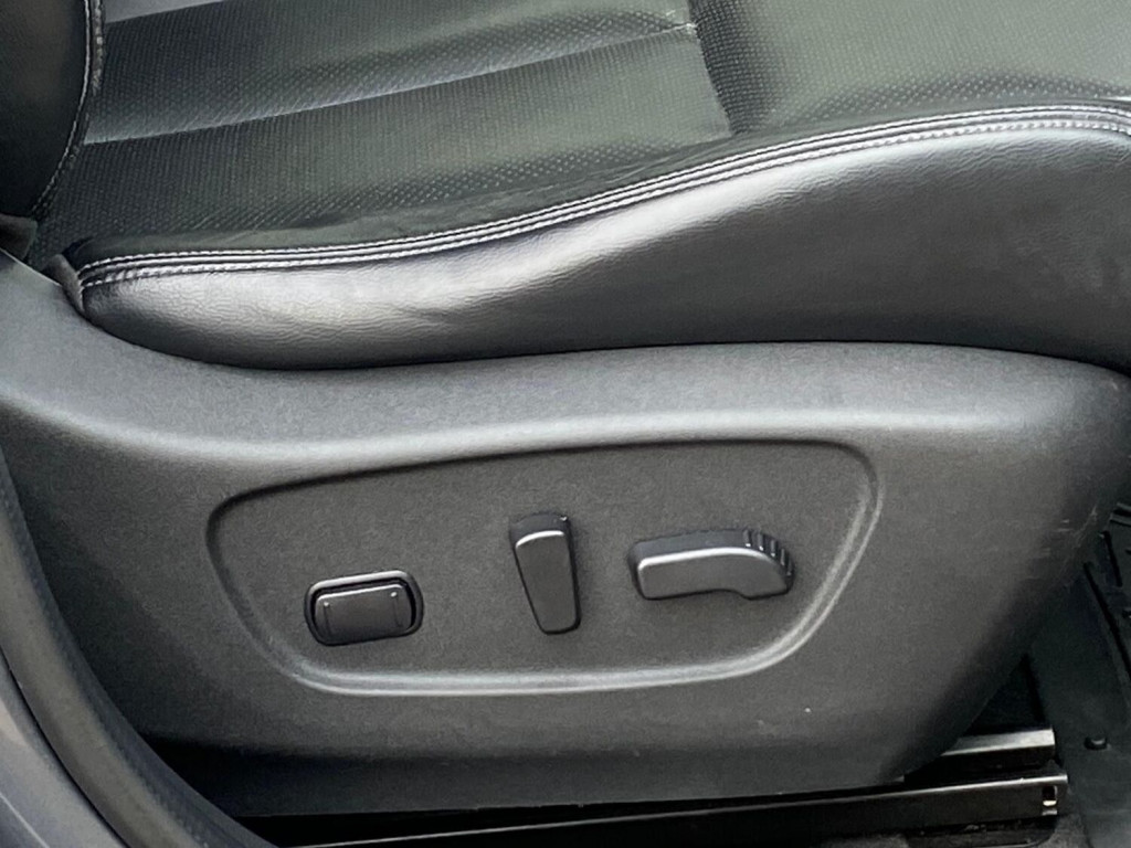 NISSAN X-TRAIL 1.6 dCi Tekna XTRON ss 5dr 2014