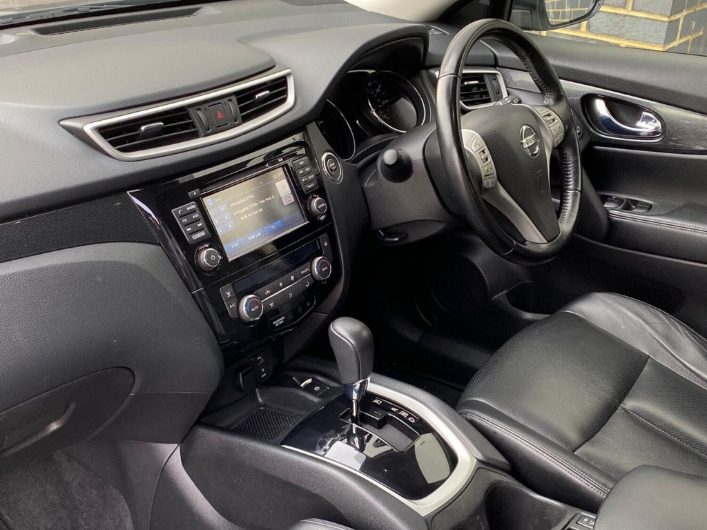 NISSAN X-TRAIL 1.6 dCi Tekna XTRON ss 5dr 2014