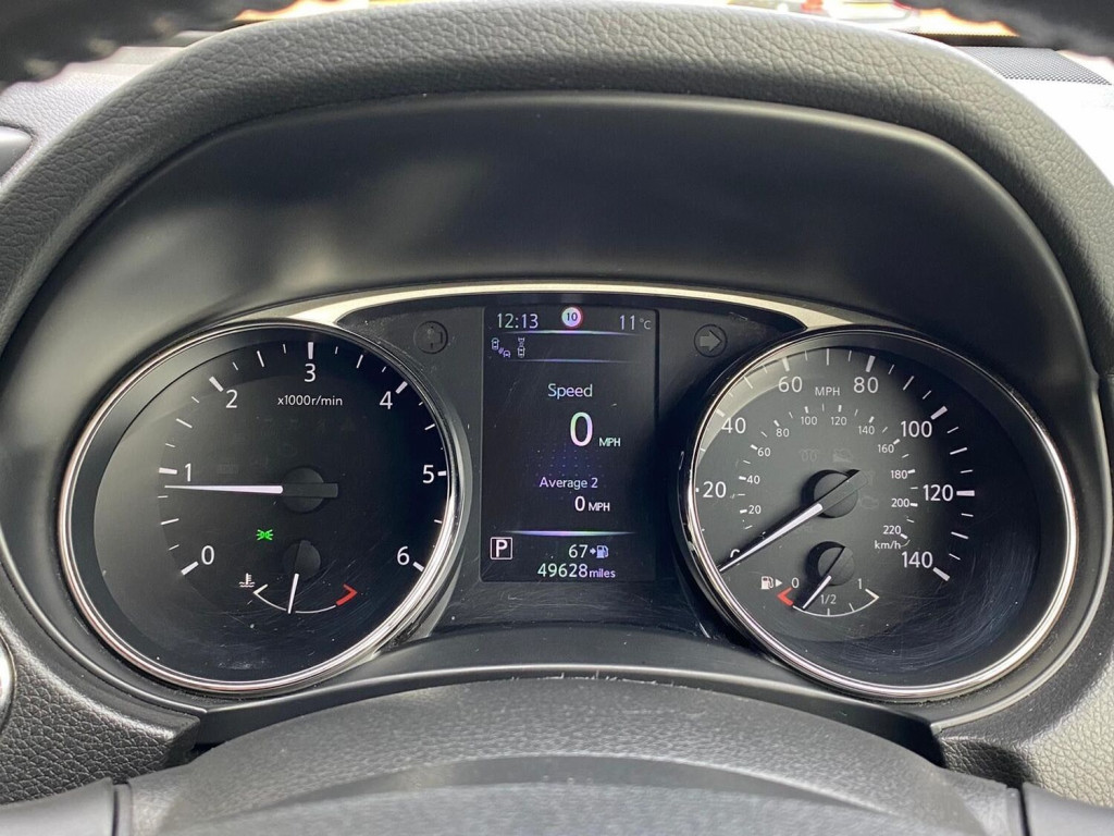 NISSAN X-TRAIL 1.6 dCi Tekna XTRON ss 5dr 2014