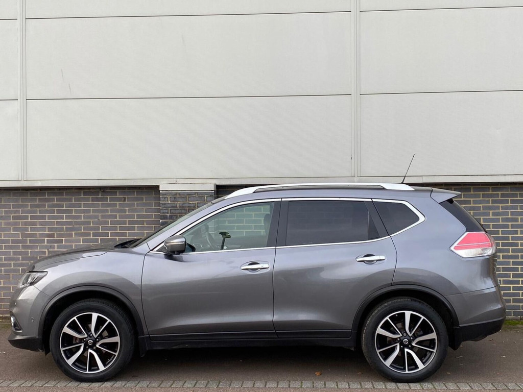 NISSAN X-TRAIL 1.6 dCi Tekna XTRON ss 5dr 2014