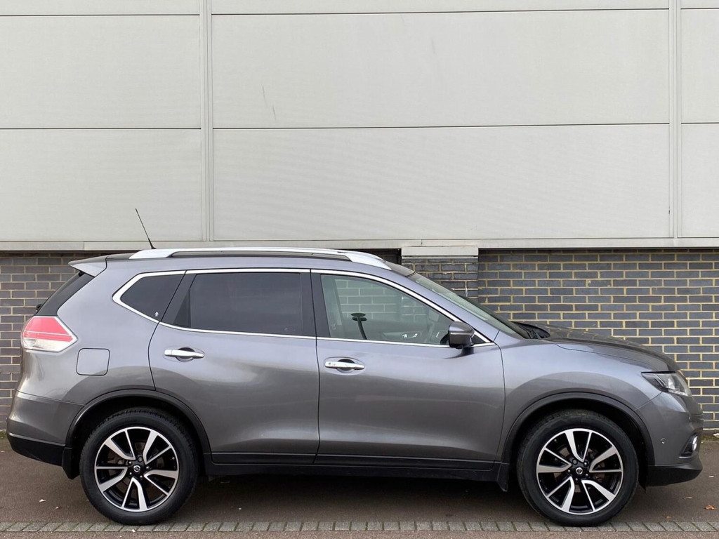 NISSAN X-TRAIL 1.6 dCi Tekna XTRON ss 5dr 2014