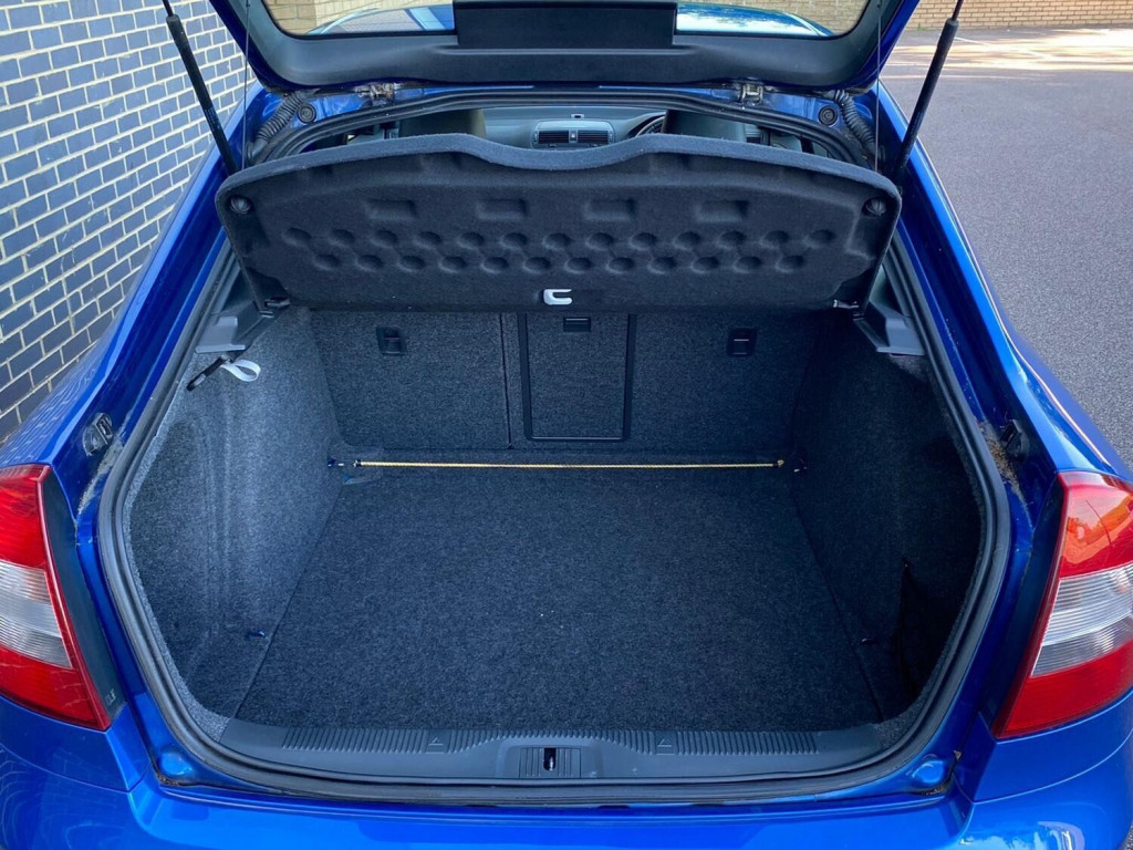 SKODA OCTAVIA 2.0 TFSI vRS 5dr 2012