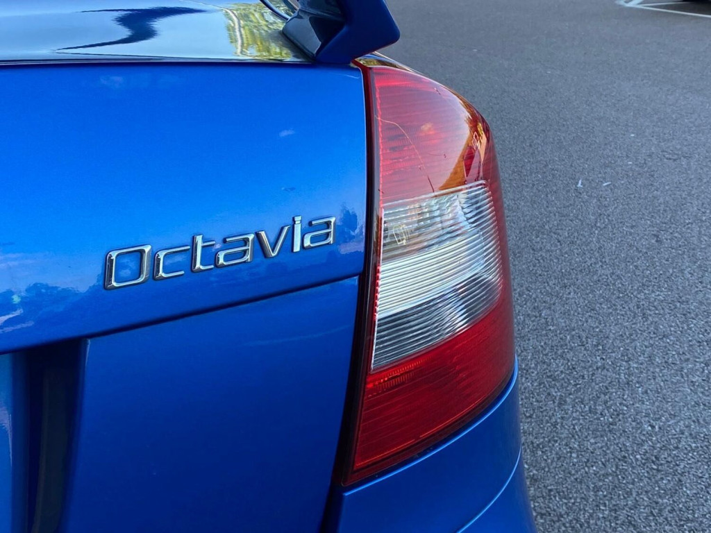 SKODA OCTAVIA 2.0 TFSI vRS 5dr 2012