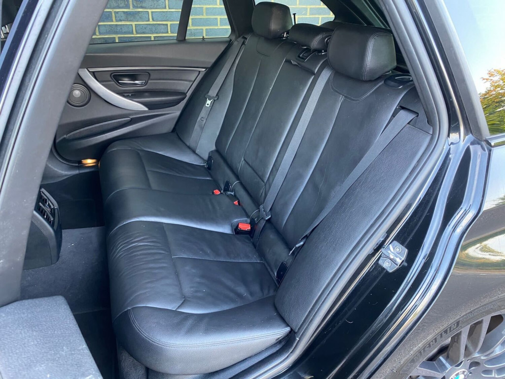 BMW 3 SERIES 3.0 335d M Sport Touring Sport Auto xDrive ss 5dr 2015