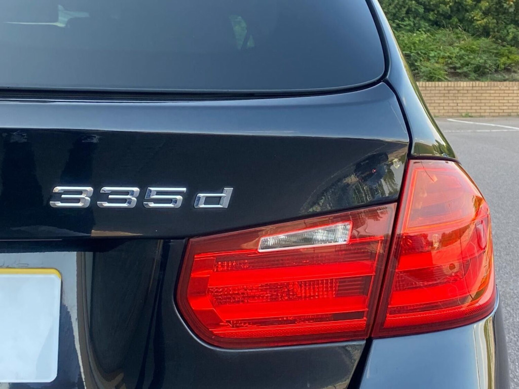 BMW 3 SERIES 3.0 335d M Sport Touring Sport Auto xDrive ss 5dr 2015
