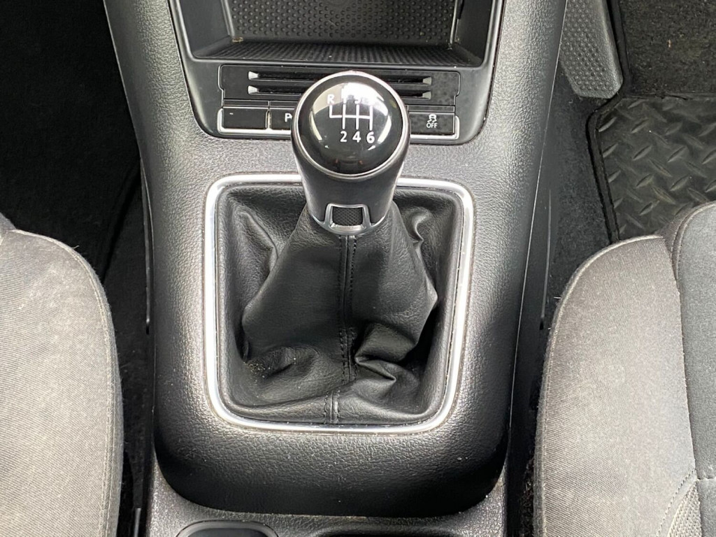 VOLKSWAGEN TIGUAN 2.0 TDI BlueMotion Tech Match 2WD ss 5dr 2014