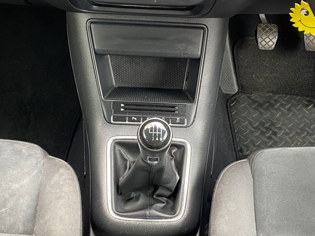 VOLKSWAGEN TIGUAN 2.0 TDI BlueMotion Tech Match 2WD ss 5dr 2014