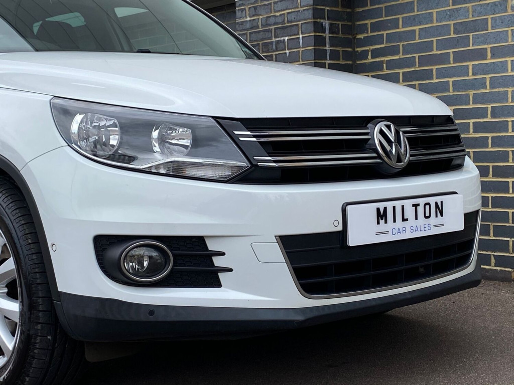 VOLKSWAGEN TIGUAN 2.0 TDI BlueMotion Tech Match 2WD ss 5dr 2014